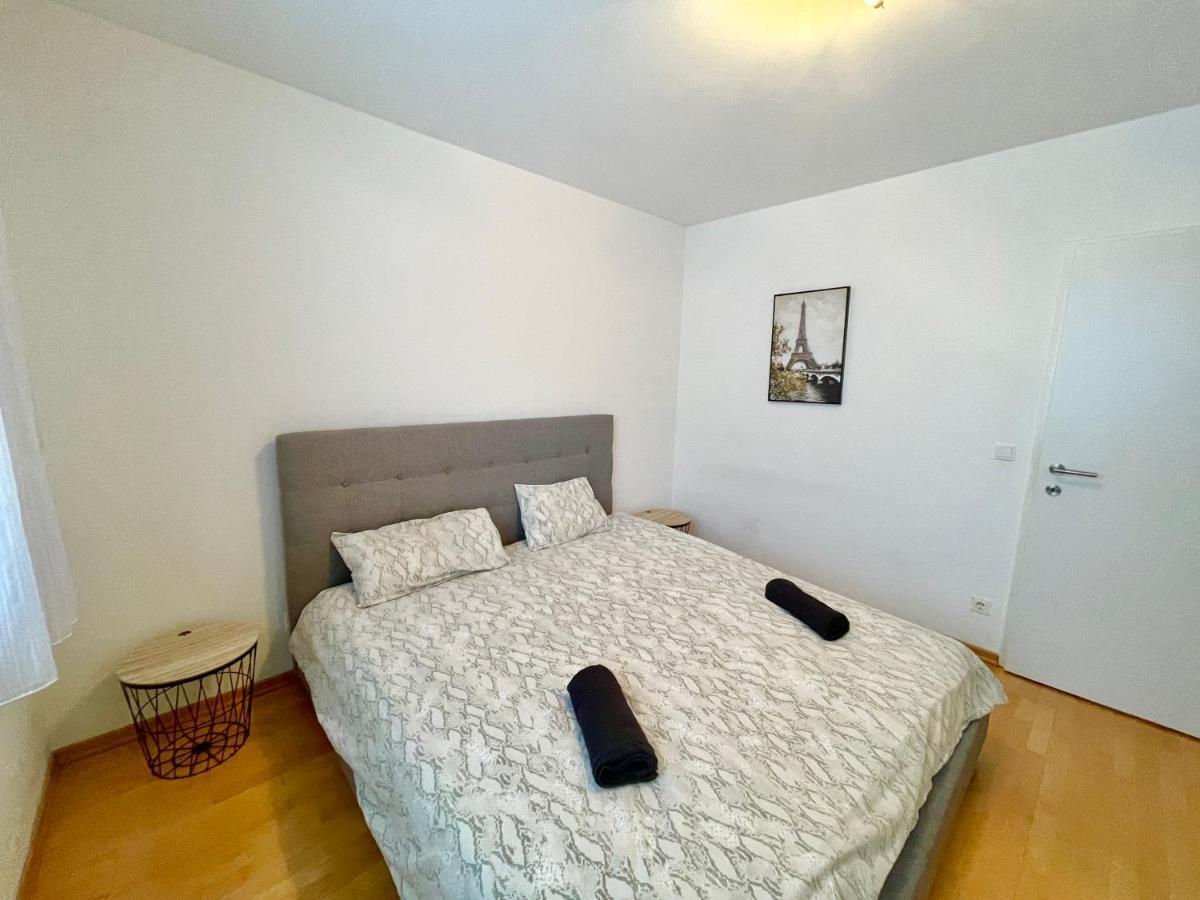 Ferienwohnung 90 M2 Maisonette With Free Parking Wien Exterior foto
